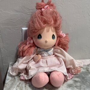 Vintage Precious Moments 1985 Jeannie Plush Doll Applause tags Lockett necklace